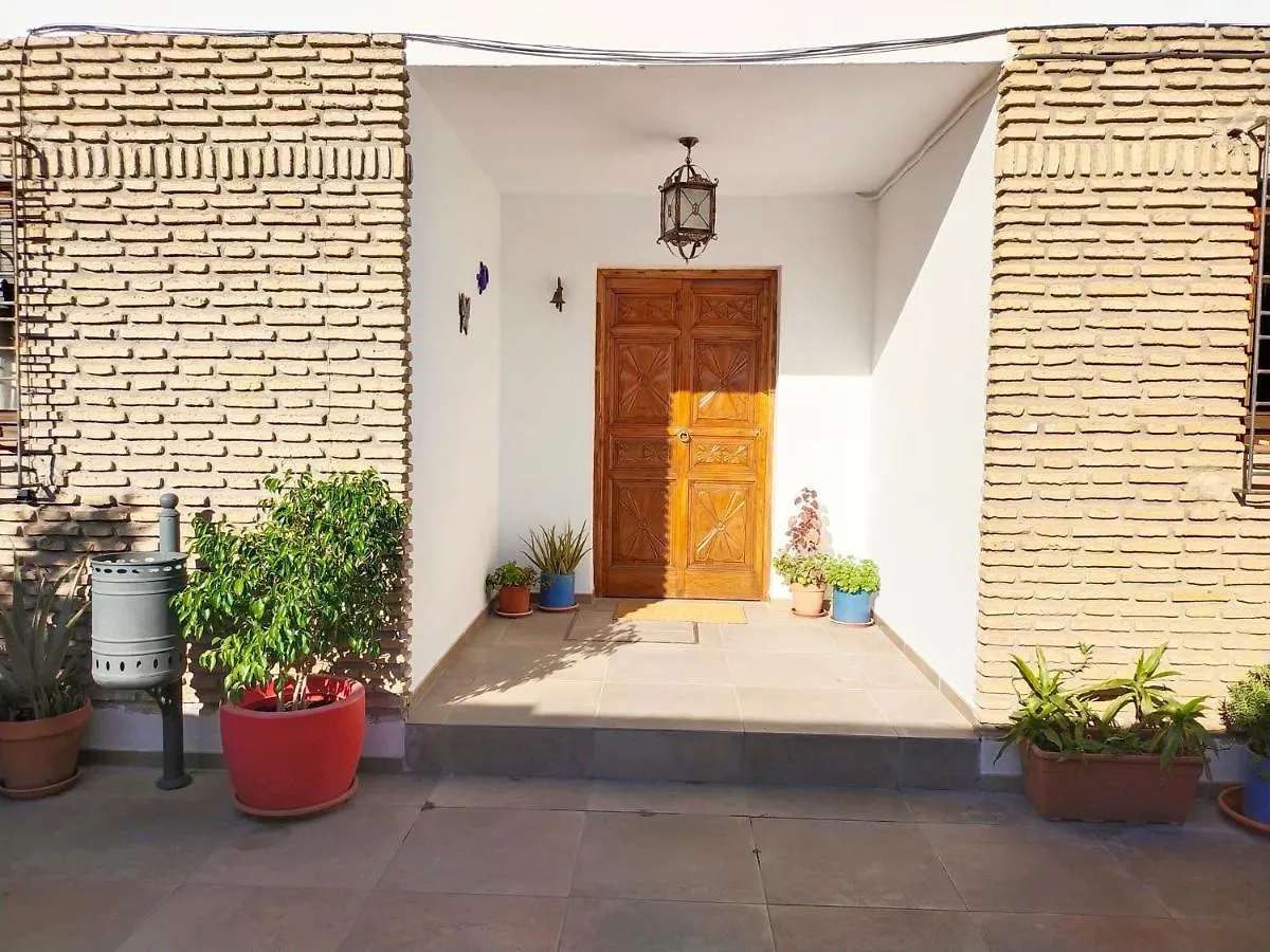 Preciosa Casa Grande Con Patio En Sevilla 8Pax
