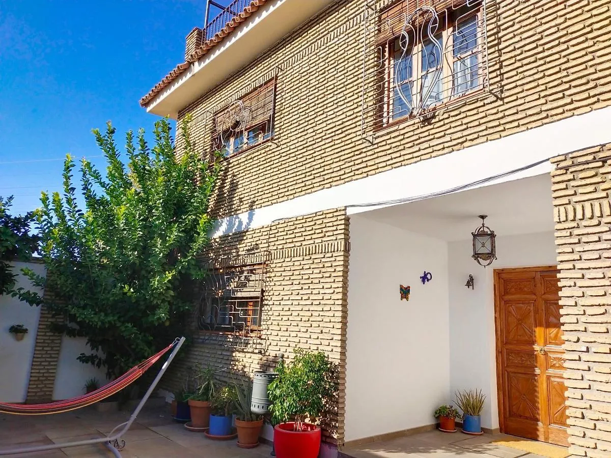 Preciosa Casa Grande Con Patio En Sevilla 8Pax Holiday home Seville