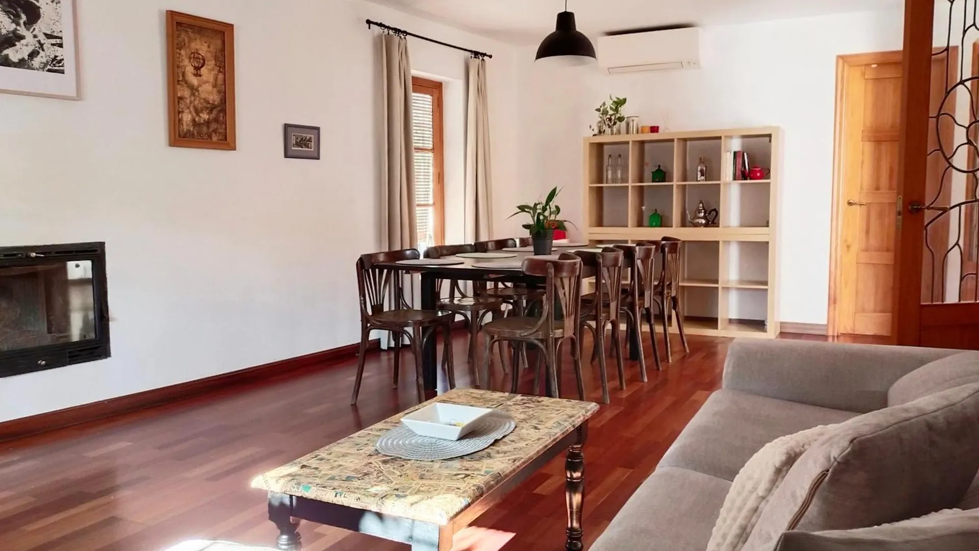 Holiday home Preciosa Casa Grande Con Patio En Sevilla 8Pax