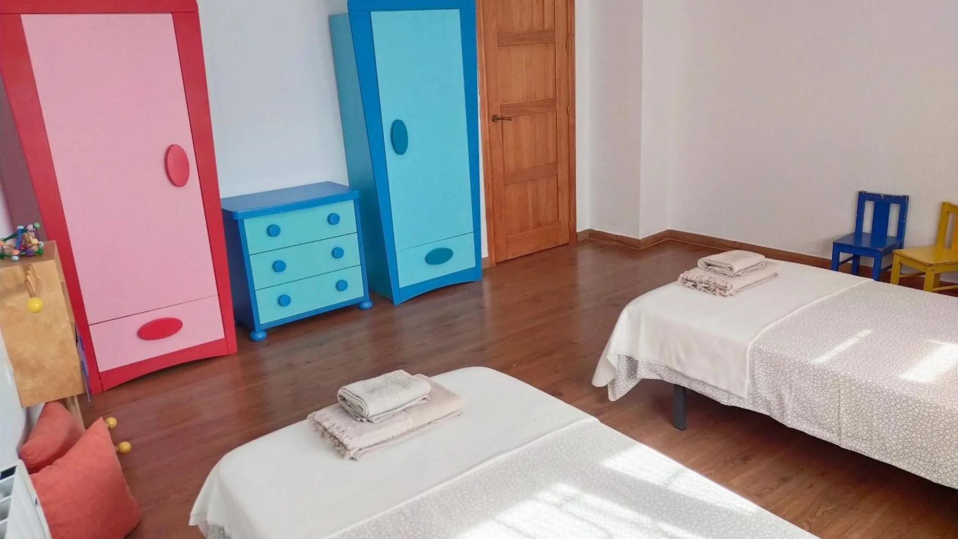 Holiday home Preciosa Casa Grande Con Patio En Sevilla 8Pax
